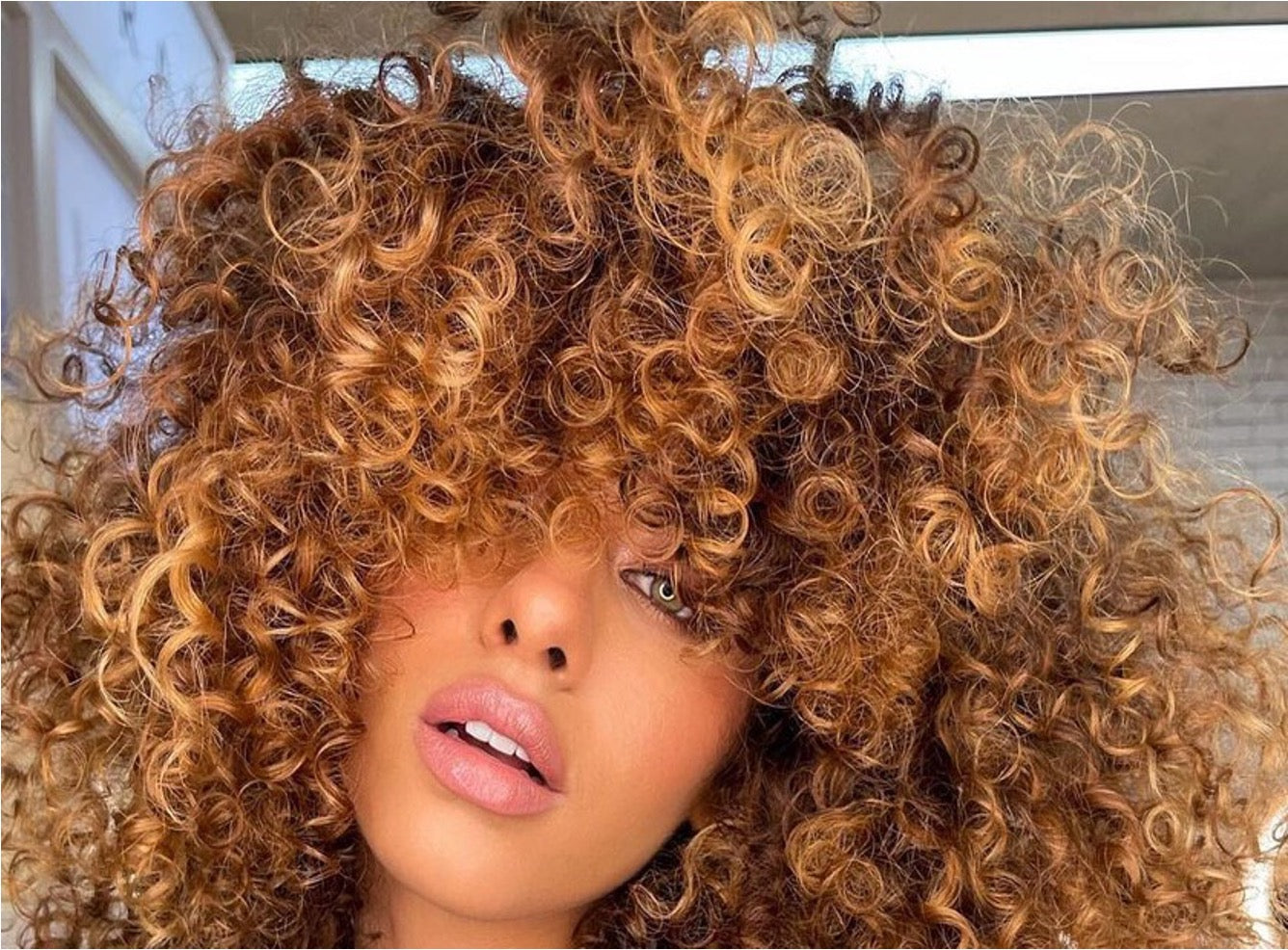 ¡12 razones por las que tu cabello rizado es mucho más increíble de lo que crees!